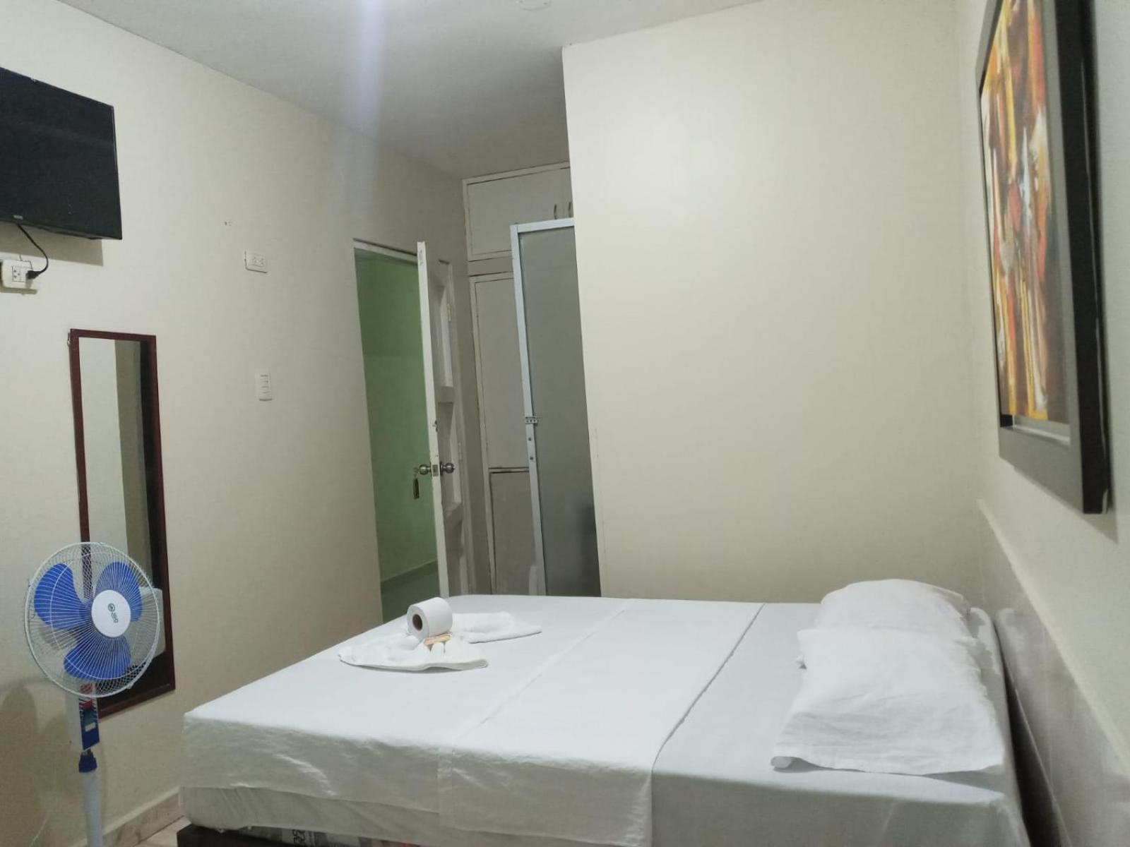 Hotel Inca Peru Piura Esterno foto