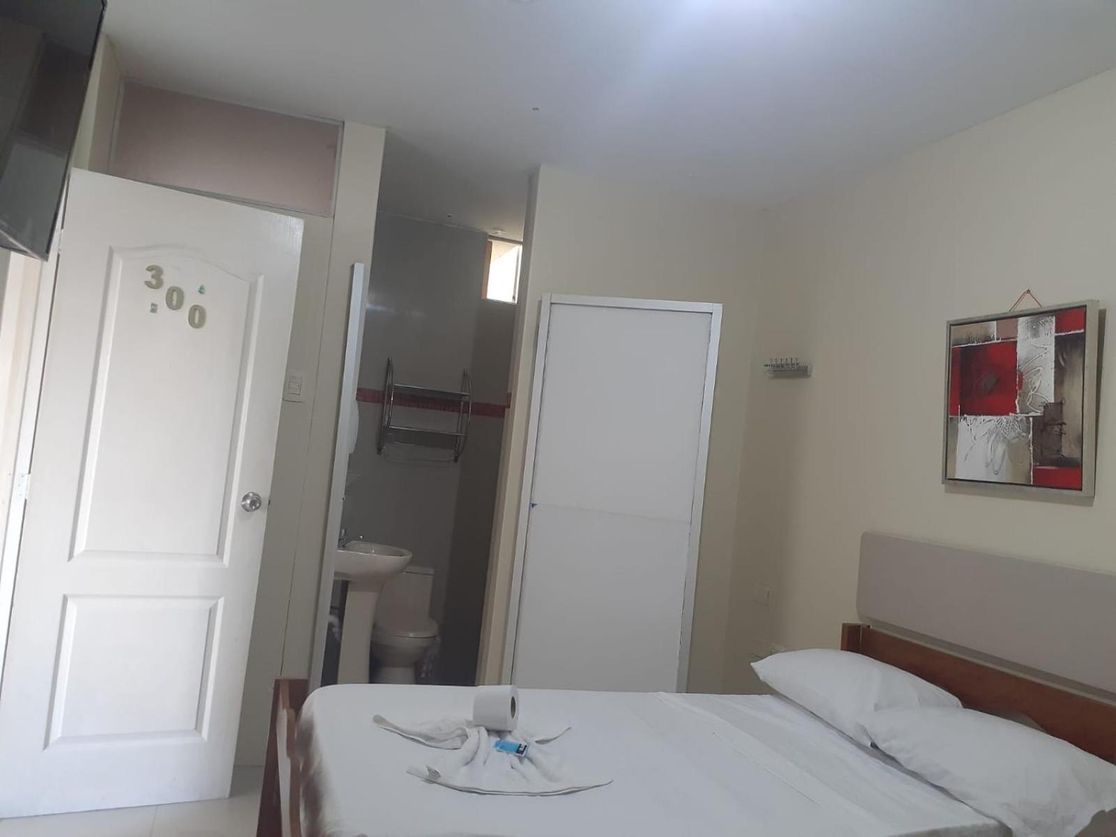 Hotel Inca Peru Piura Esterno foto